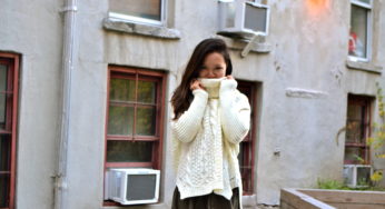 TURTLENECK SWEATER