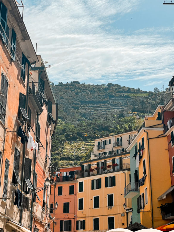 cinque terre building