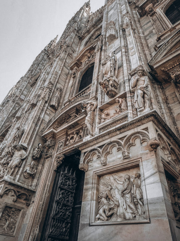 duomo statue