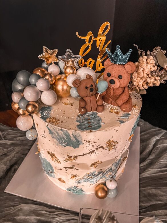 baby shower cake